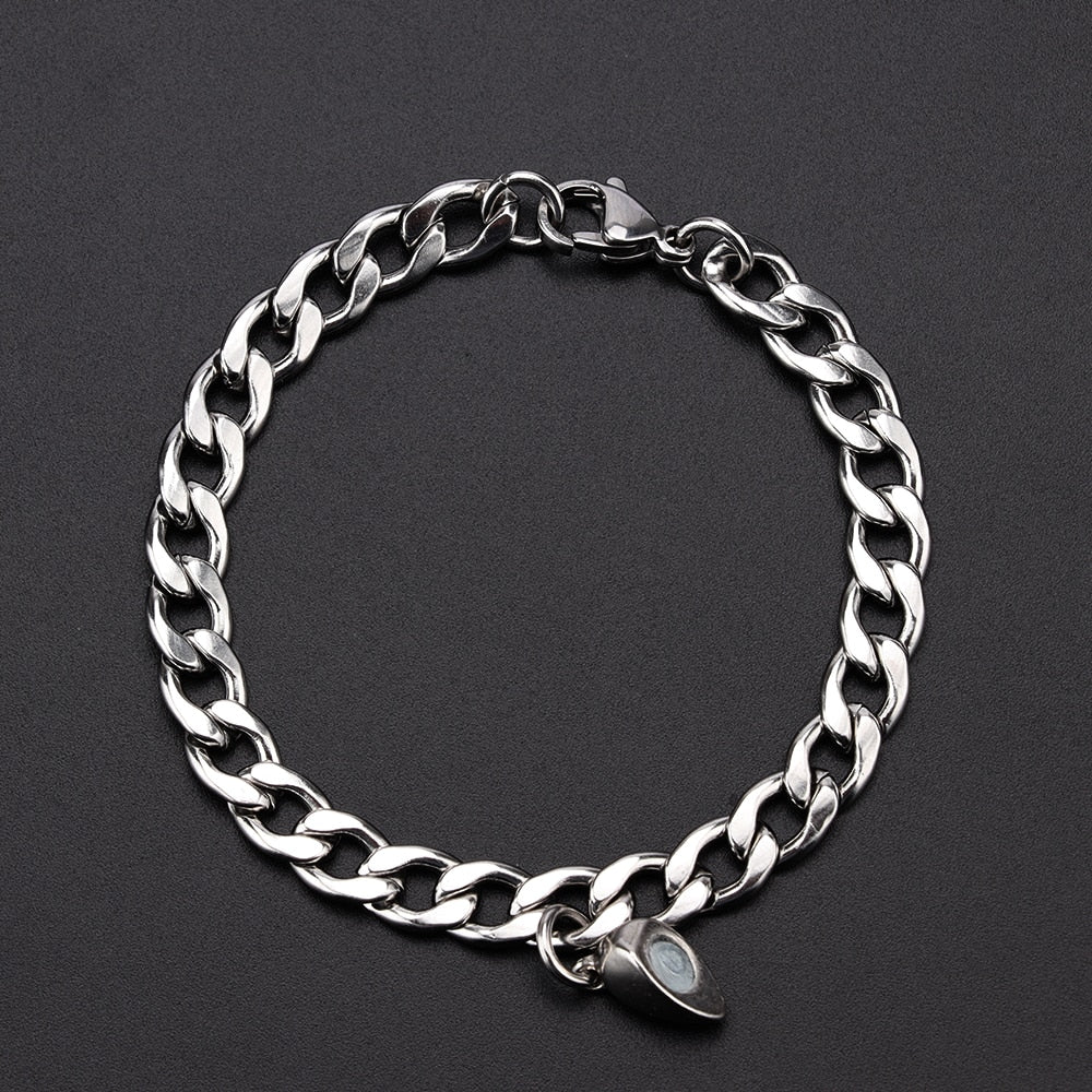 Heart shaped Magnet attraction Bracelet for couples